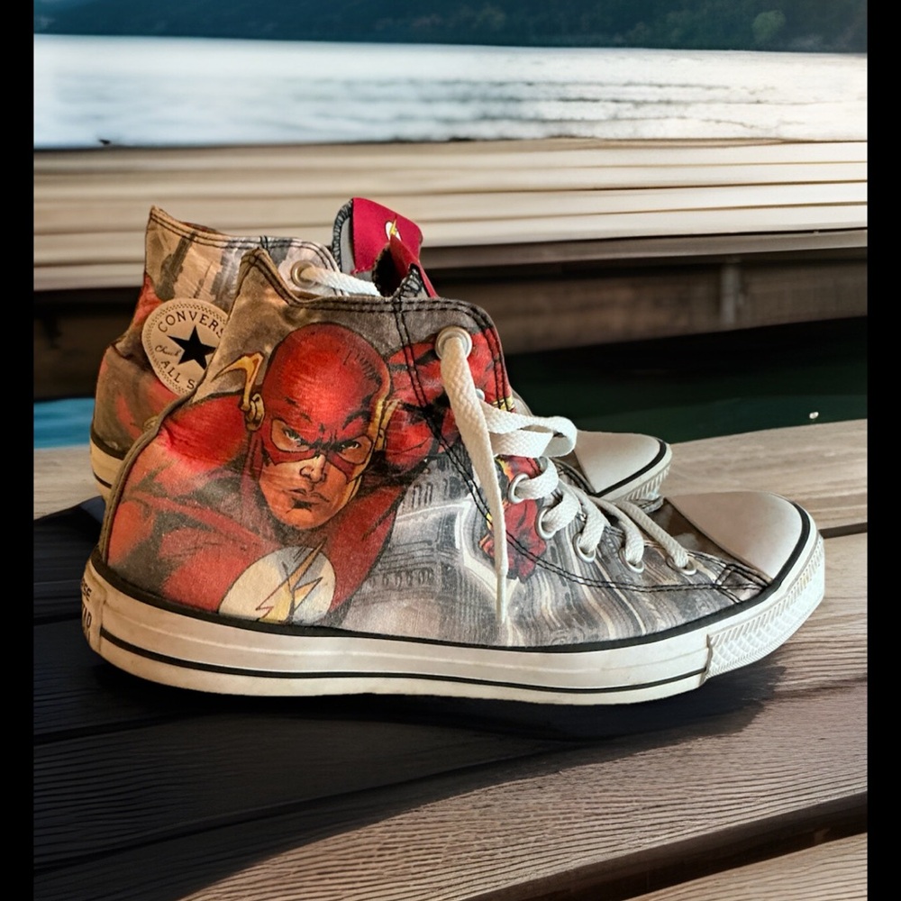 RARE VTG UnicornArtsy Converse High Top "The Flash Gordon" DC Comic Unisex Shoe|